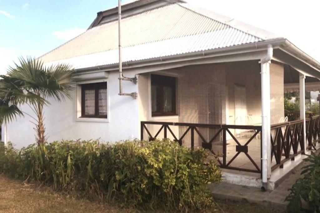 Villa Sous Le Manguier-Anse Bertrand 5Min Plage Eksteriør billede